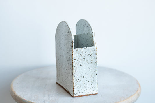 underdog stoneware toaster vase