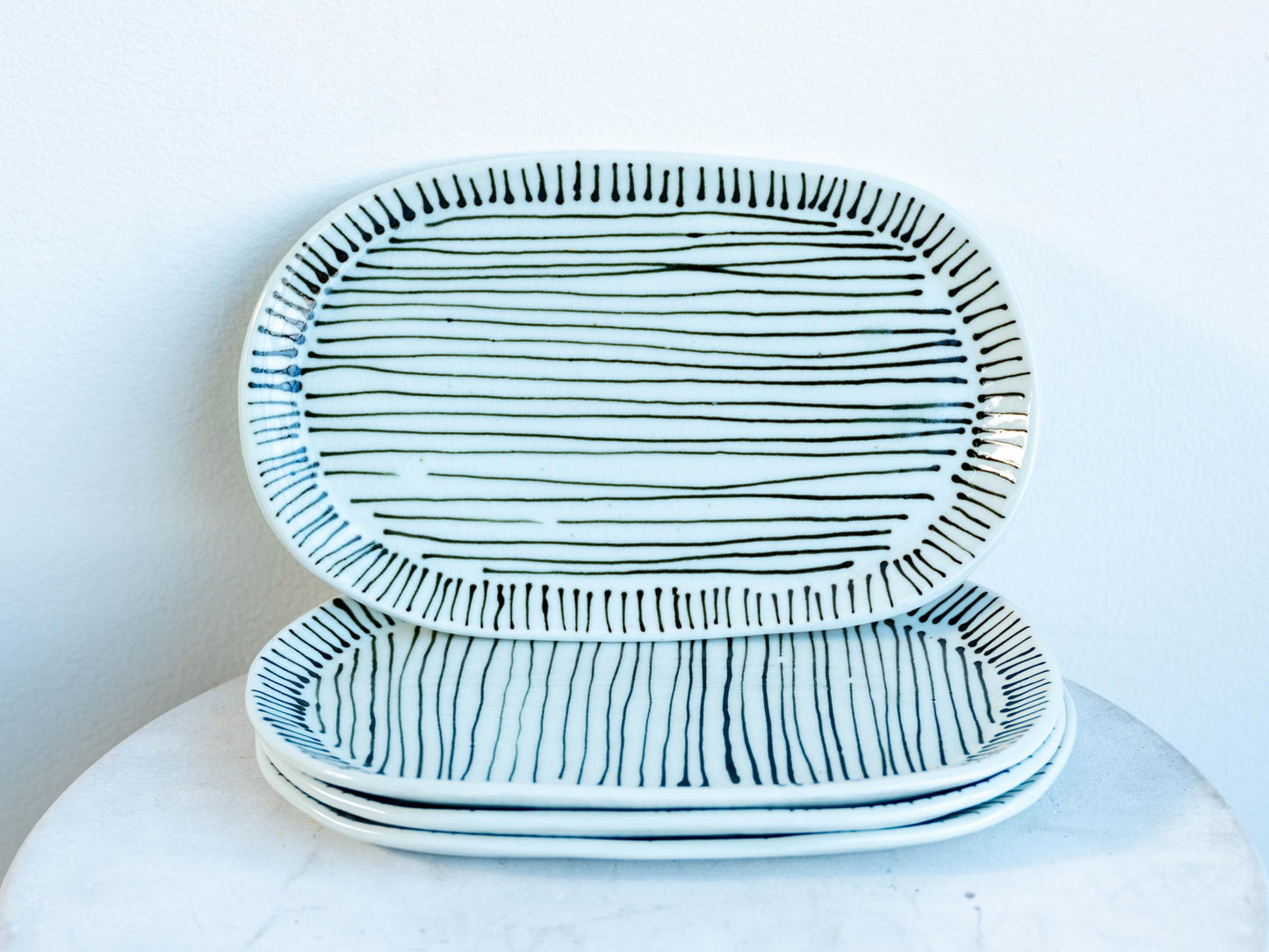 clean stripes collection - oval plate, valet tray